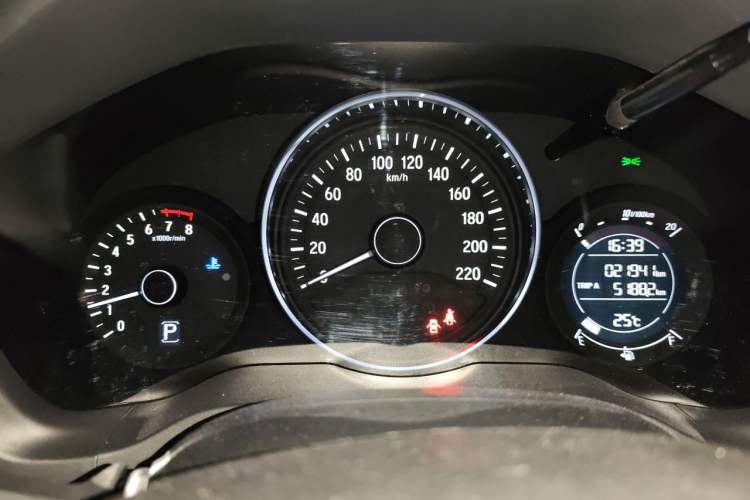 Used Honda Vezel 2020 1.5L CVT Luxury Edition Instrument Cluster