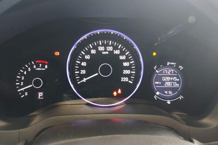 Used Honda Vezel 2020 220 TURBO CVT Luxury Edition Instrument Cluster