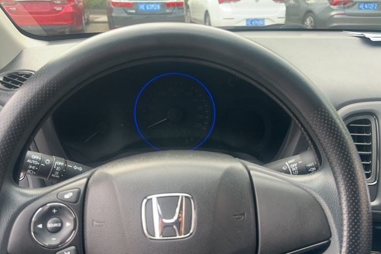 Used Honda Vezel 2020 220 TURBO CVT Elite Edition Instrument Cluster