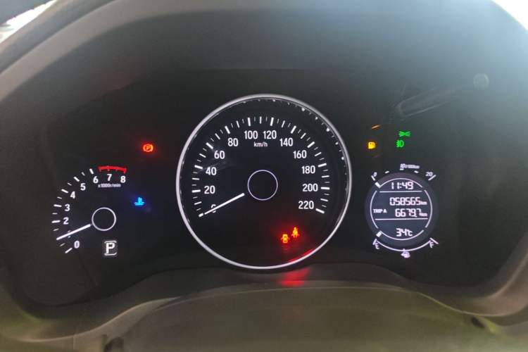Used Honda Vezel 2020 220 TURBO CVT Elite Edition Instrument Cluster
