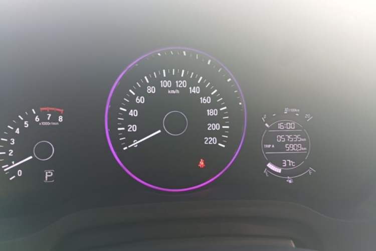 Used Honda Vezel 2020 220 TURBO CVT Luxury Edition Instrument Cluster