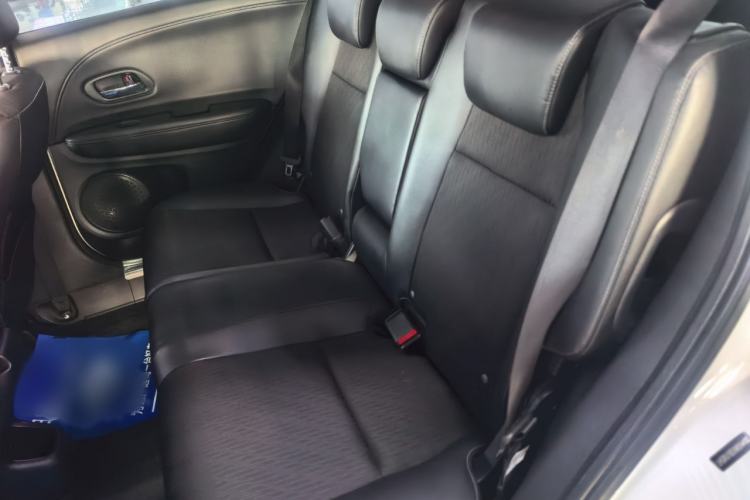 Used Honda Vezel 2020 220 TURBO CVT Luxury Edition Interior 1