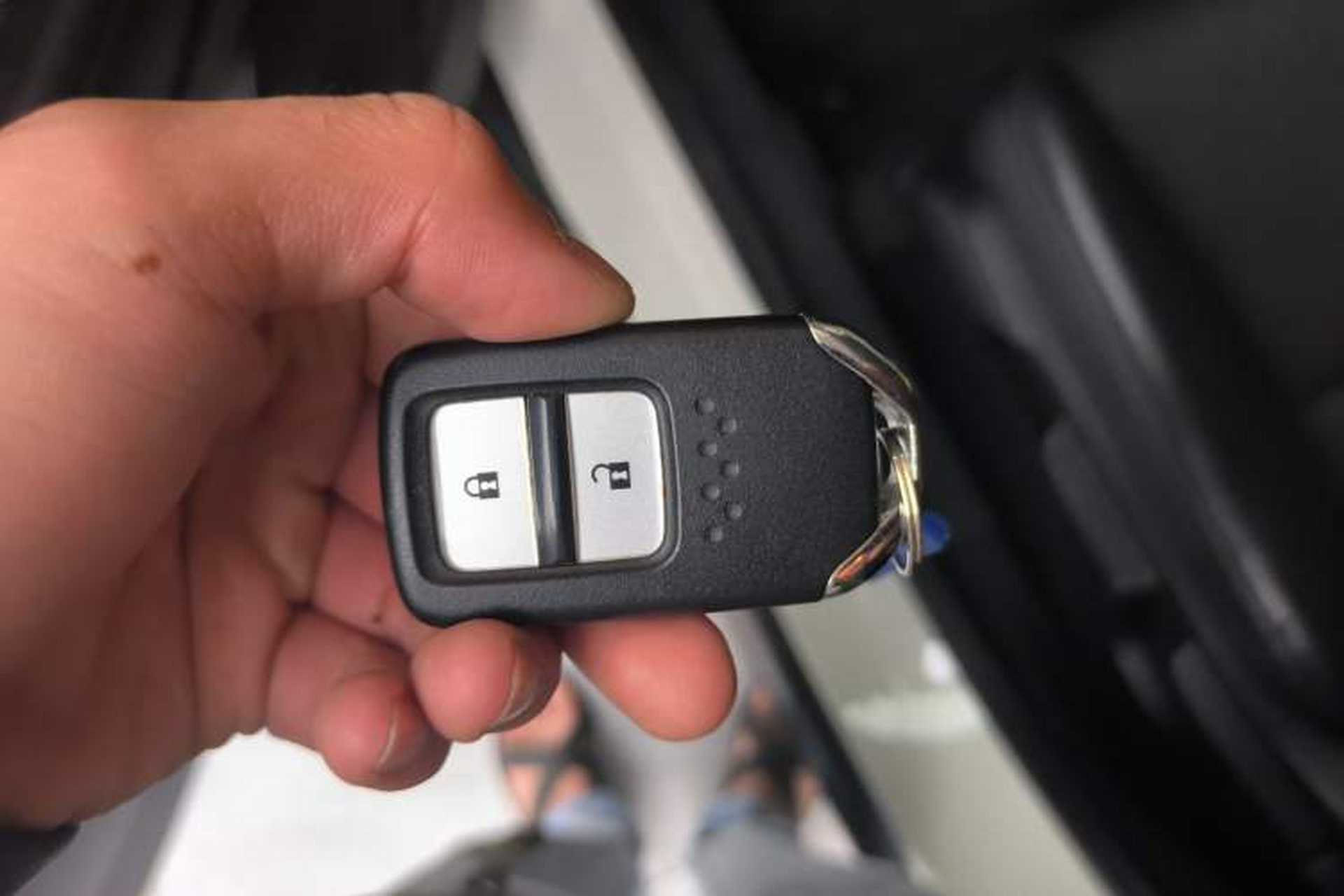 Used Honda Vezel 2020 1.5L CVT Luxury Edition Interior 1