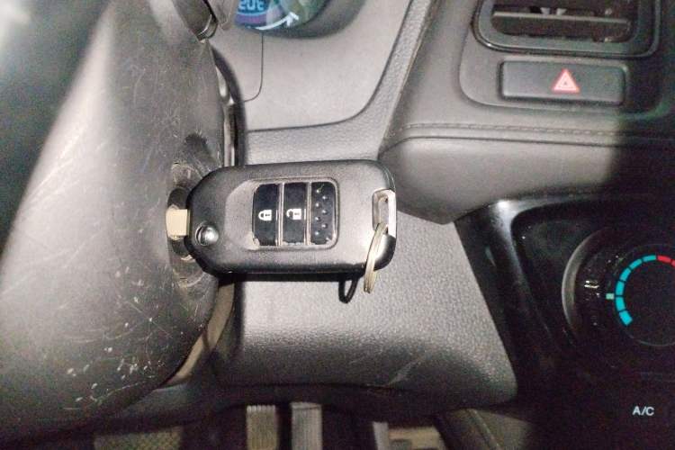 Used Honda Vezel 2020 1.5L CVT Pioneer Edition Interior 1