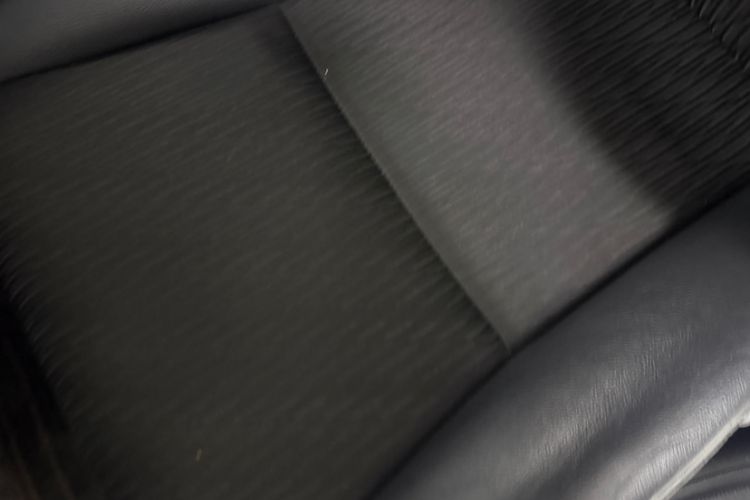 Used Honda Vezel 2020 1.5L CVT Luxury Edition Interior 2