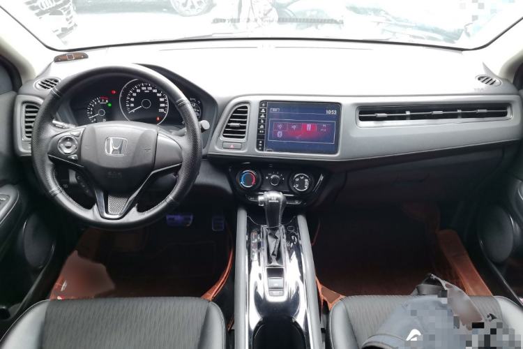 Used Honda Vezel 2020 1.5L CVT Pioneer Edition Interior 2