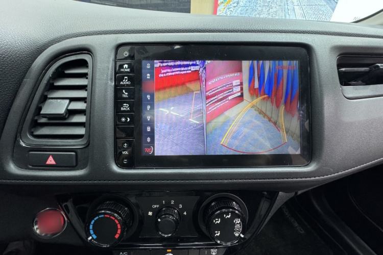 Used Honda Vezel 2020 1.5L CVT Pioneer Edition Interior 5