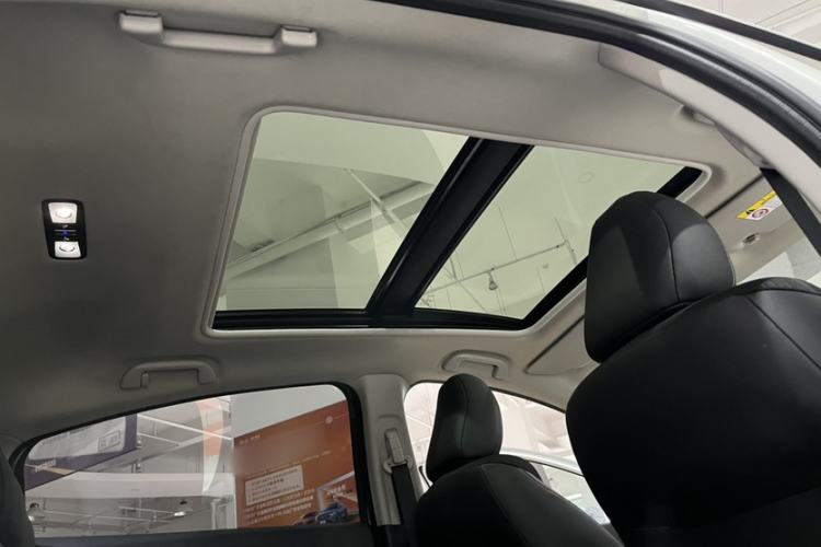 Used Honda Vezel 2020 1.5L CVT Luxury Edition Interior 7