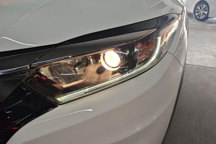 Used Honda Vezel 2020 1.5L CVT Pioneer Edition Left Front Headlight