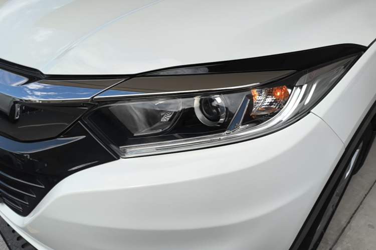 Used Honda Vezel 2020 1.5L CVT Elite Edition Left Front Headlight