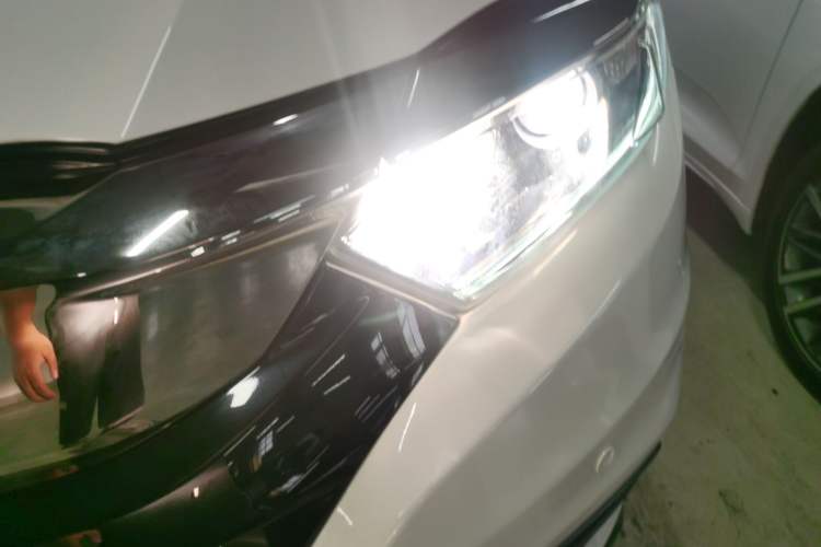 Used Honda Vezel 2020 1.5L CVT Pioneer Edition Left Front Headlight
