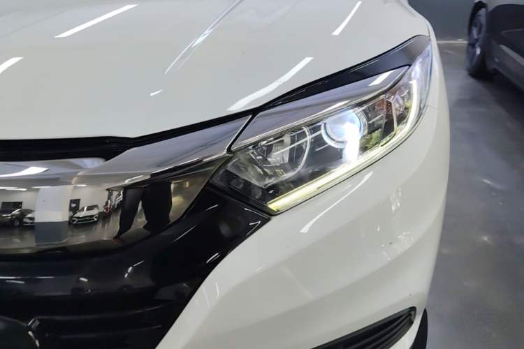 Used Honda Vezel 2020 1.5L CVT Pioneer Edition Left Front Headlight