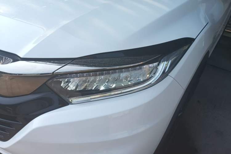 Used Honda Vezel 2020 220 TURBO CVT Luxury Edition Left Front Headlight