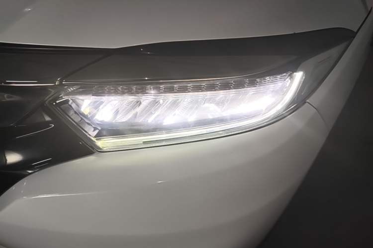 Used Honda Vezel 2020 1.5L CVT Luxury Edition Left Front Headlight