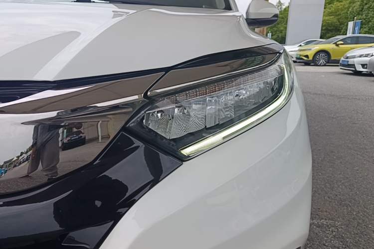 Used Honda Vezel 2020 1.5L CVT Luxury Edition Left Front Headlight
