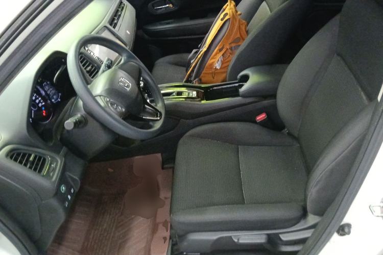 Used Honda Vezel 2020 220 TURBO CVT Elite Edition Left Front Seat