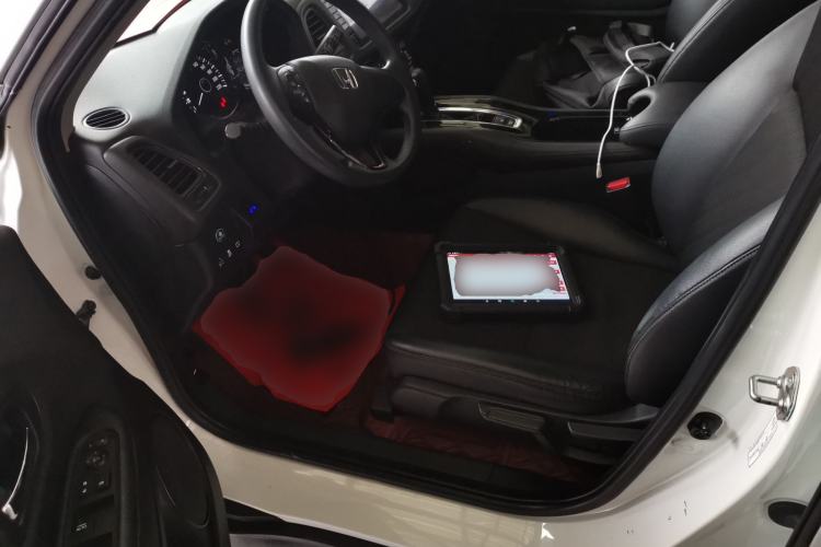 Used Honda Vezel 2020 1.5L CVT Pioneer Edition Left Front Seat