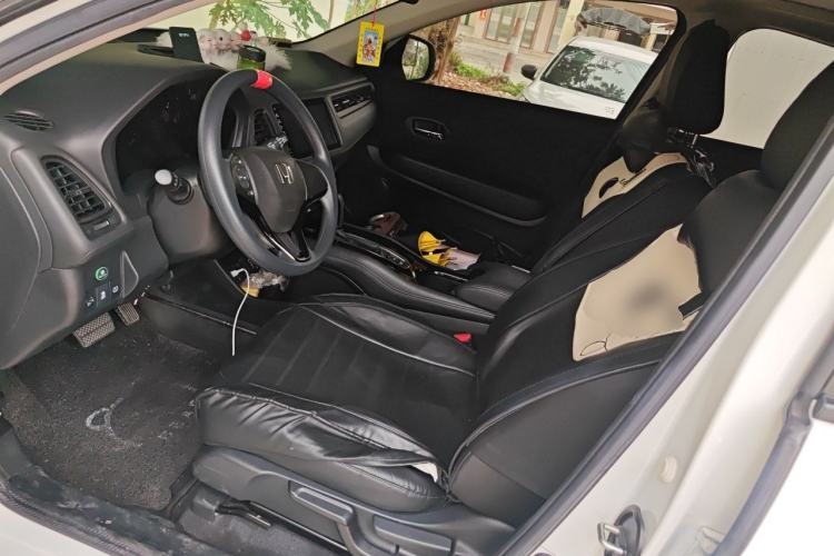 Used Honda Vezel 2020 1.5L CVT Pioneer Edition Left Front Seat