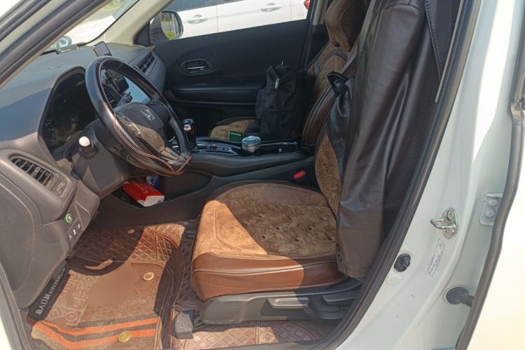 Used Honda Vezel 2020 1.5L CVT Pioneer Edition Left Front Seat