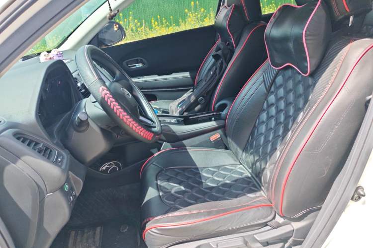 Used Honda Vezel 2020 220 TURBO CVT Elite Edition Left Front Seat