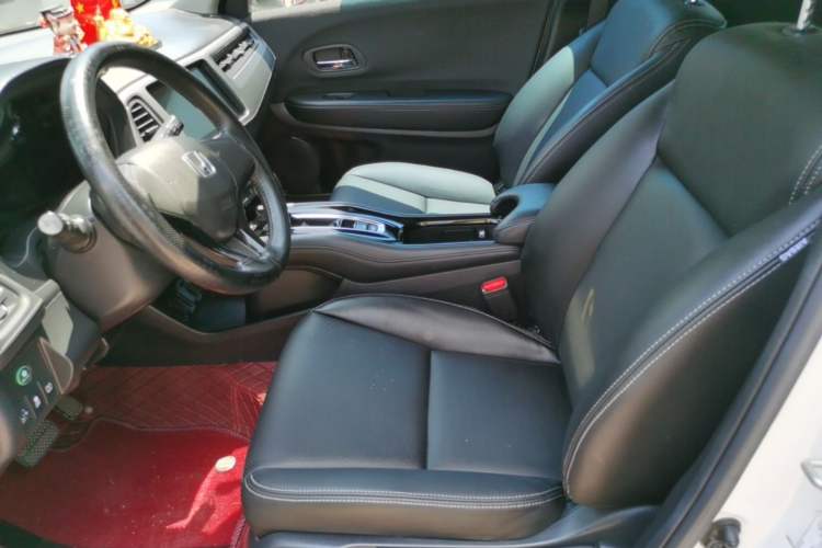 Used Honda Vezel 2020 1.5L CVT Elite Edition Left Front Seat