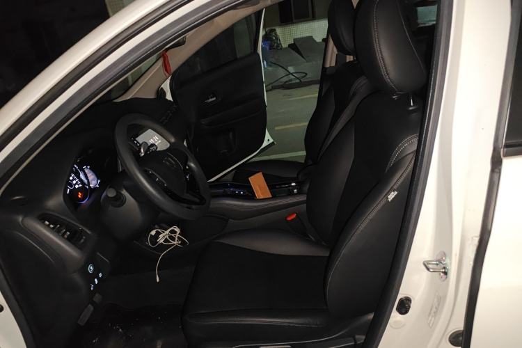 Used Honda Vezel 2020 1.5L CVT Pioneer Edition Left Front Seat
