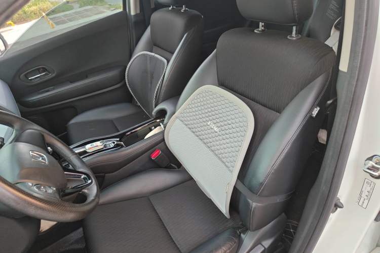 Used Honda Vezel 2020 1.5L CVT Pioneer Edition Left Front Seat