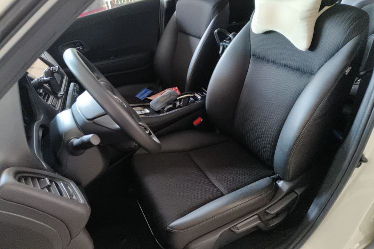 Used Honda Vezel 2020 1.5L CVT Pioneer Edition Left Front Seat