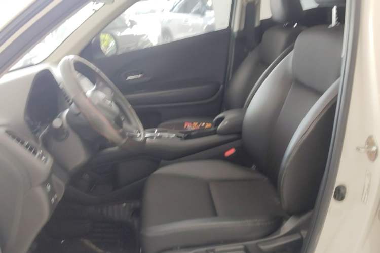 Used Honda Vezel 2020 1.5L CVT Pioneer Edition Left Front Seat