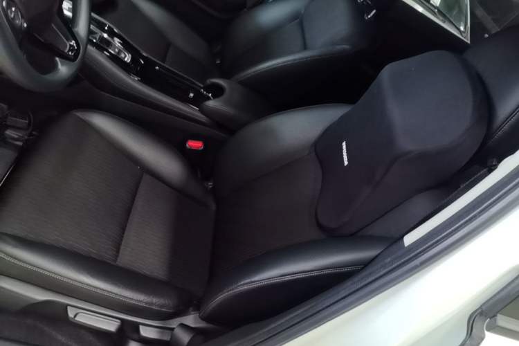 Used Honda Vezel 2020 1.5L CVT Pioneer Edition Left Front Seat