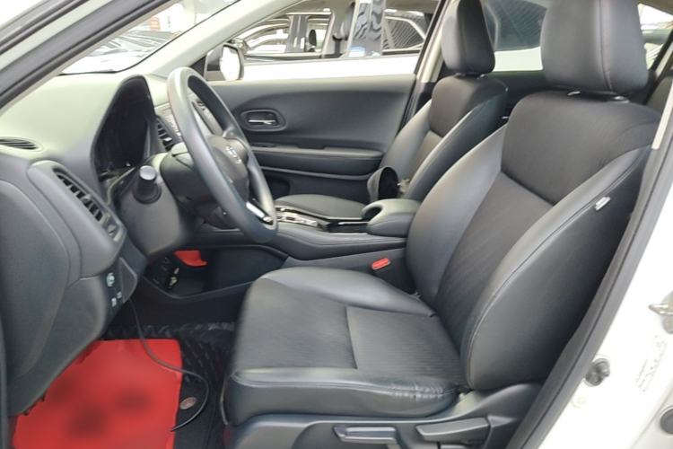 Used Honda Vezel 2020 1.5L CVT Pioneer Edition Left Front Seat