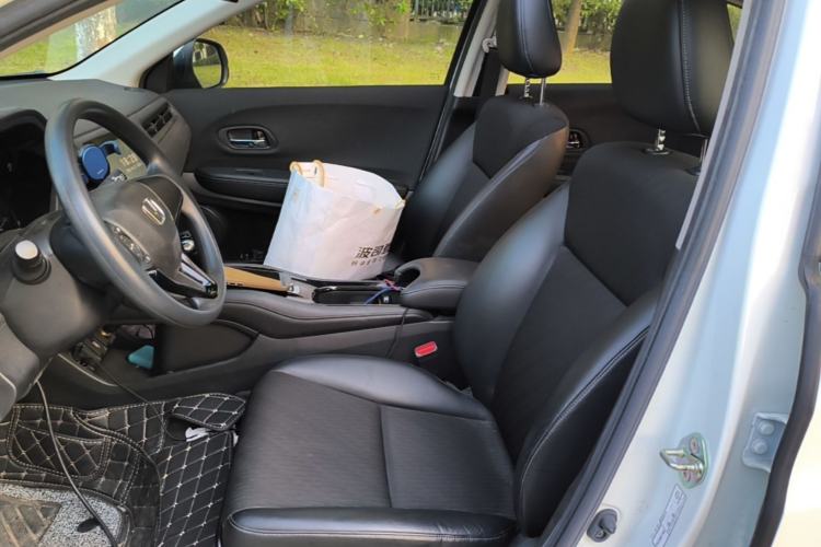 Used Honda Vezel 2020 1.5L CVT Pioneer Edition Left Front Seat