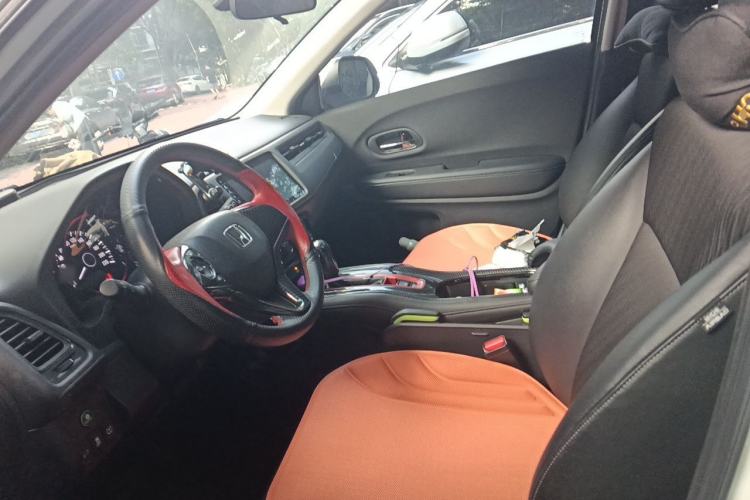 Used Honda Vezel 2020 1.5L CVT Pioneer Edition Left Front Seat