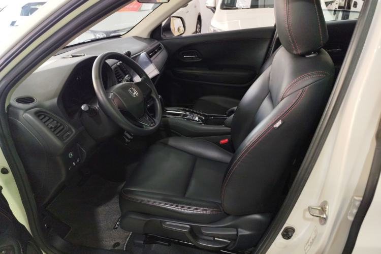 Used Honda Vezel 2020 1.5L CVT Elite Edition Left Front Seat