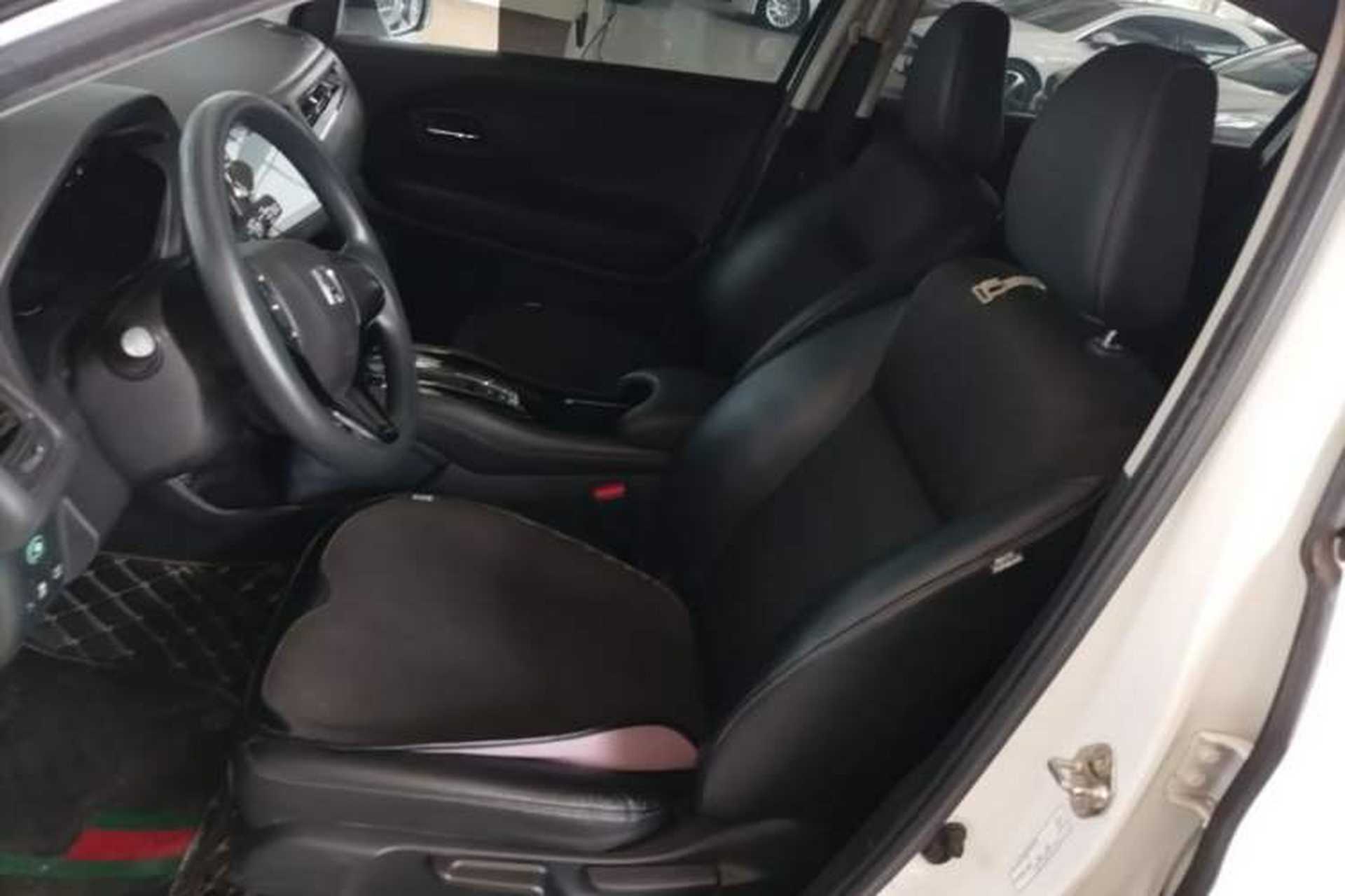 Used Honda Vezel 2020 1.5L CVT Luxury Edition Left Front Seat