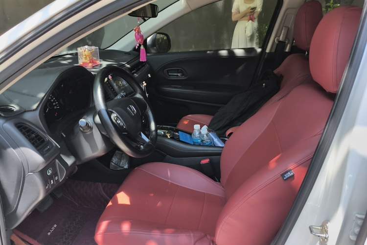 Used Honda Vezel 2020 1.5L CVT Luxury Edition Left Front Seat