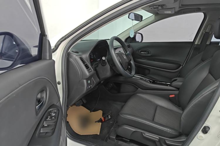 Used Honda Vezel 2020 1.5L CVT Luxury Edition Left Front Seat