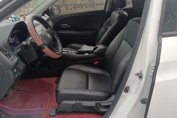 Used Honda Vezel 2020 1.5L CVT Pioneer Edition Left Front Seat