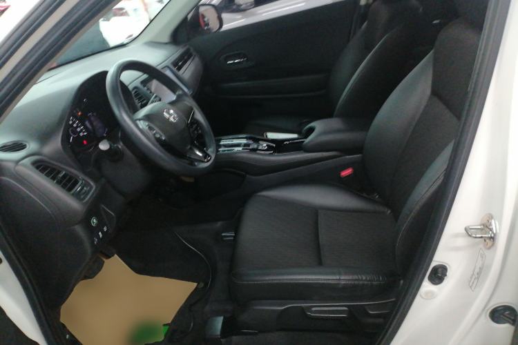 Used Honda Vezel 2020 1.5L CVT Pioneer Edition Left Front Seat