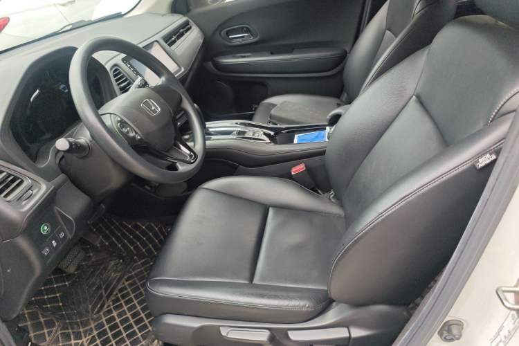 Used Honda Vezel 2020 1.5L CVT Pioneer Edition Left Front Seat