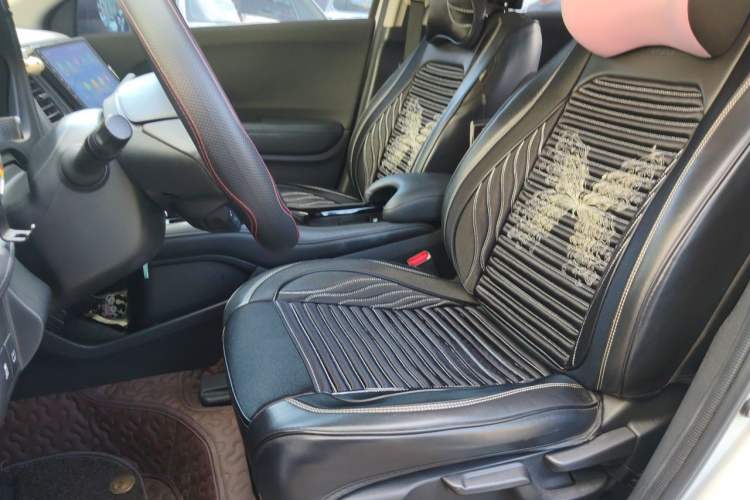 Used Honda Vezel 2020 1.5L CVT Elite Edition Left Front Seat