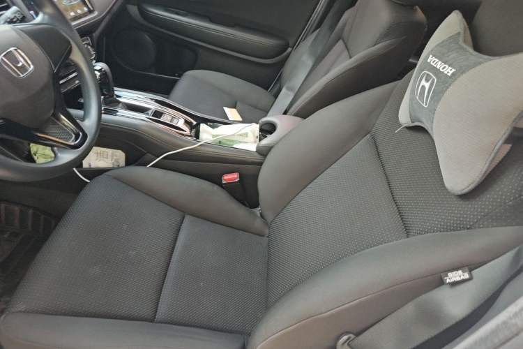 Used Honda Vezel 2020 1.5L CVT Elite Edition Left Front Seat