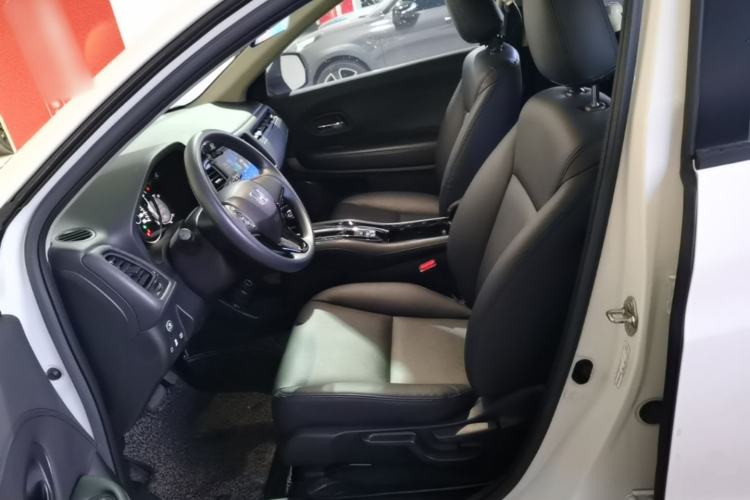 Used Honda Vezel 2020 1.5L CVT Pioneer Edition Left Front Seat