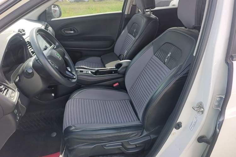 Used Honda Vezel 2020 1.5L CVT Luxury Edition Left Front Seat