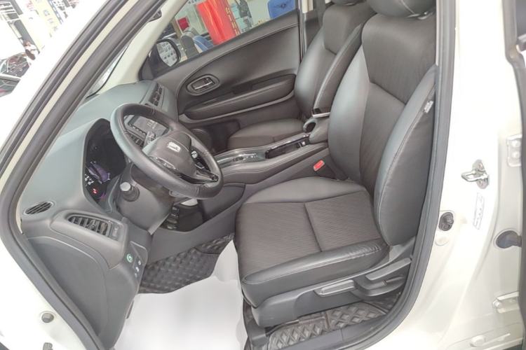 Used Honda Vezel 2020 1.5L CVT Pioneer Edition Left Front Seat