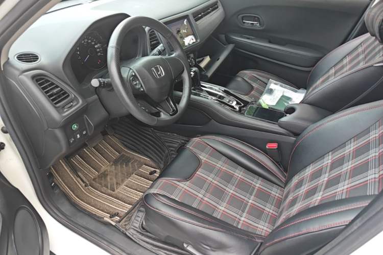 Used Honda Vezel 2020 1.5L CVT Pioneer Edition Left Front Seat