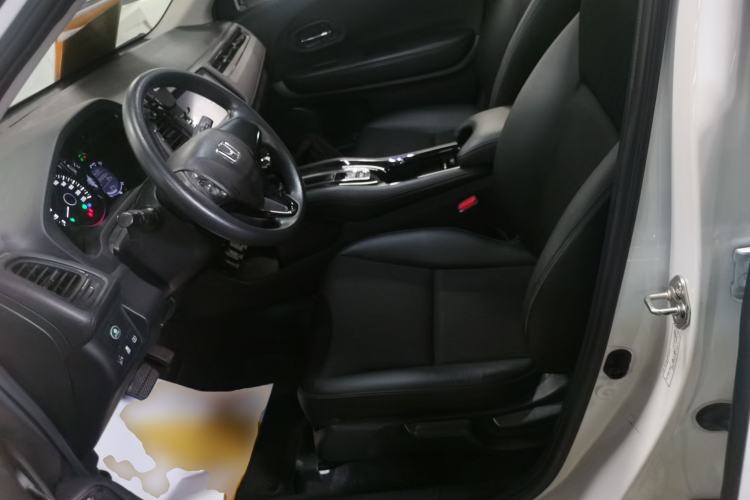 Used Honda Vezel 2020 1.5L CVT Pioneer Edition Left Front Seat