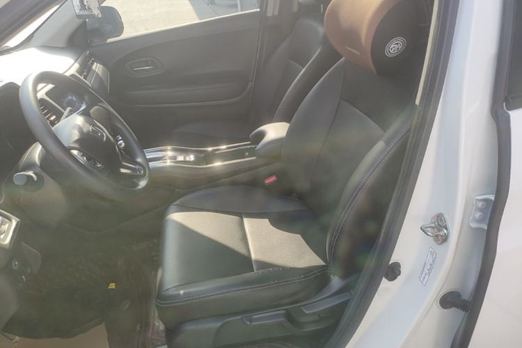 Used Honda Vezel 2020 1.5L CVT Elite Edition Left Front Seat