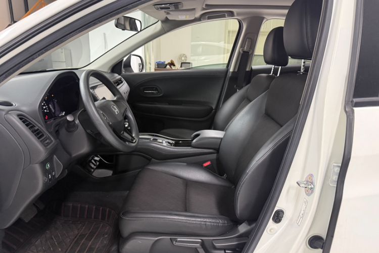 Used Honda Vezel 2020 1.5L CVT Luxury Edition Left Front Seat