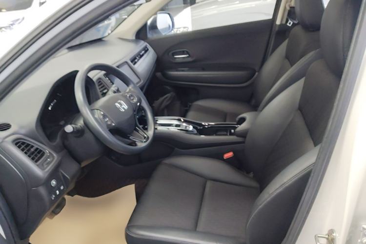 Used Honda Vezel 2020 1.5L CVT Pioneer Edition Left Front Seat